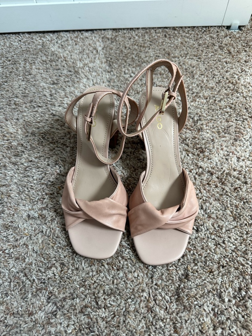 ALDO Nude Twist Front Block Heel Sandals Size 7 Ankle Strap Dress Heels